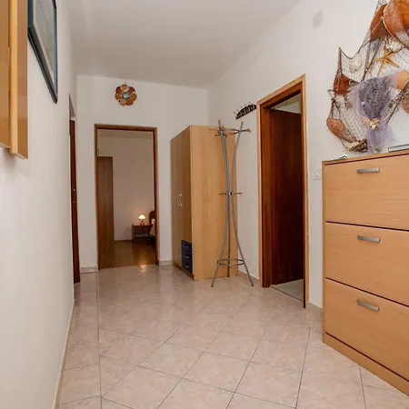 Ferien Haus Mit Bestway Pool * Palit